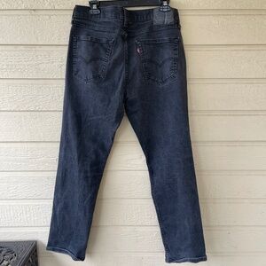 Men’s Black Levi’s 541 Size 34 x 32